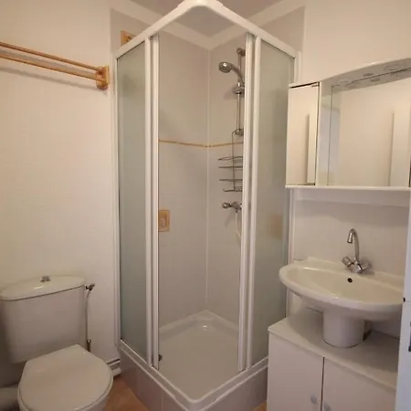 Βίλα Belle D Angle Avec Veranda Et Wifi, 2 Dans Securisee Avec Piscine Commune 800m De La Un Vrai Havre De Paix Lrcs116 *
